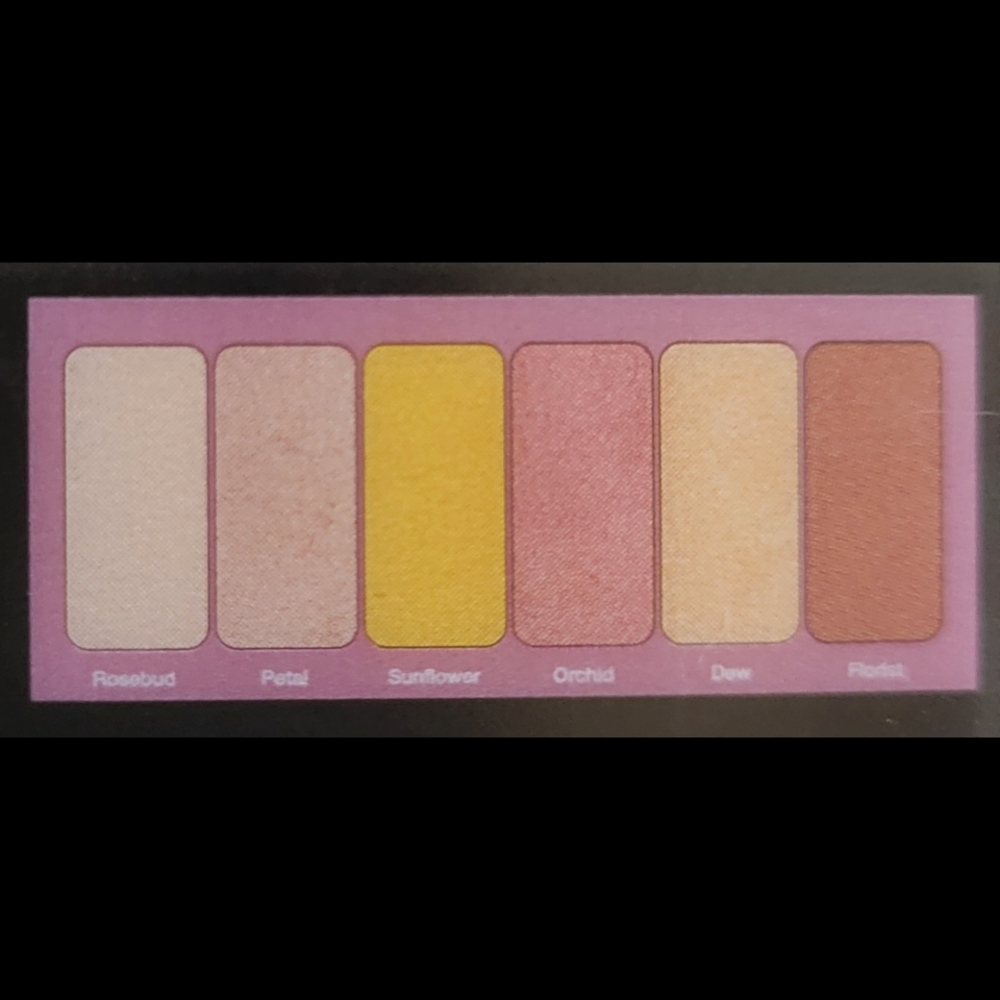 Sephora Eyeshadow Palette - Picture 3 of 5